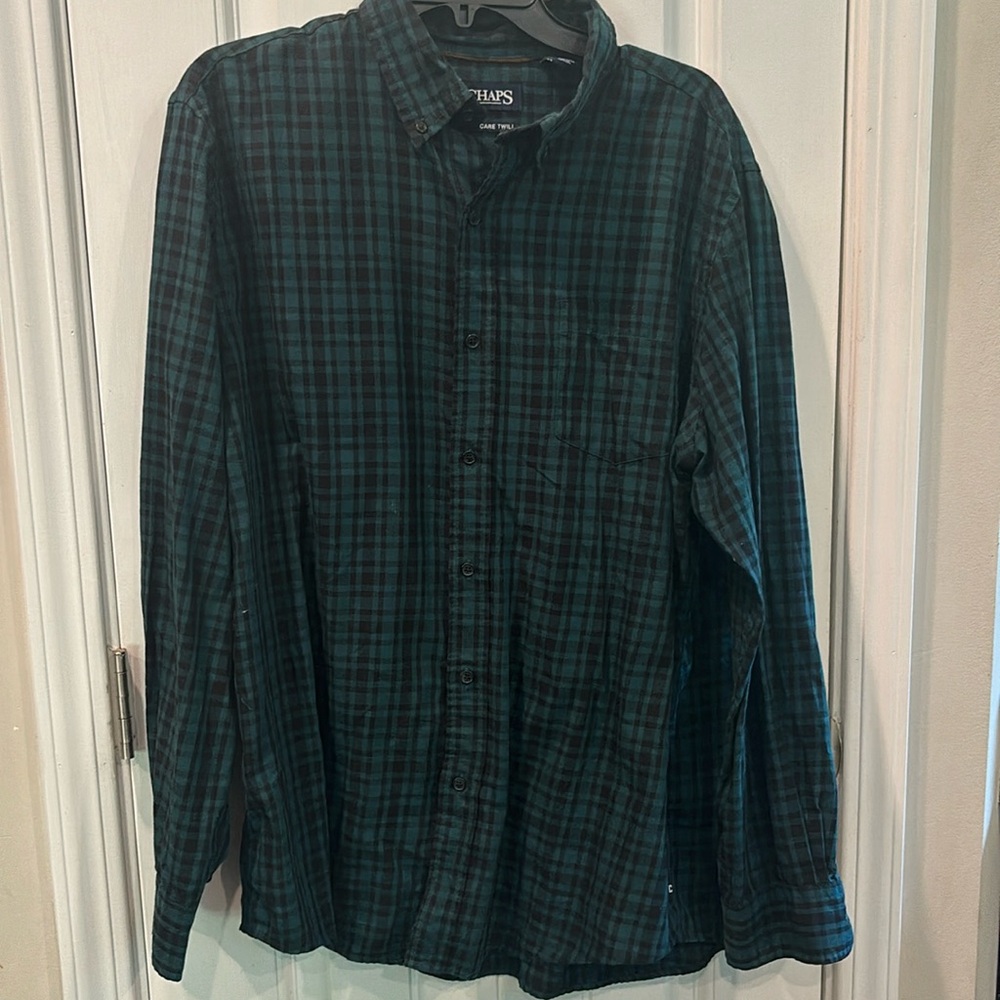 Chaps Easy Care Twill men’s button down shirt